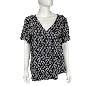 H&M Tiny Feather Print Short Sleeve Viscose Blouse